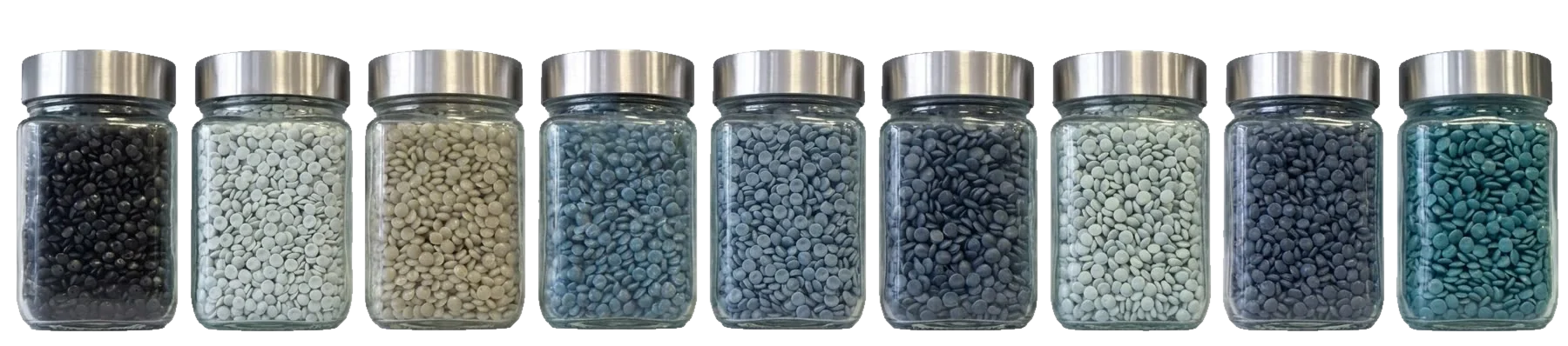 Próbki regranulatu LDPE i HDPE w kolorach: biały, mix, czarny, słomka, niebieski i transparent